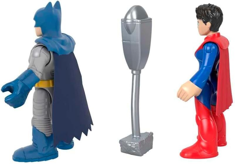 Batman and Supergirl, view 4