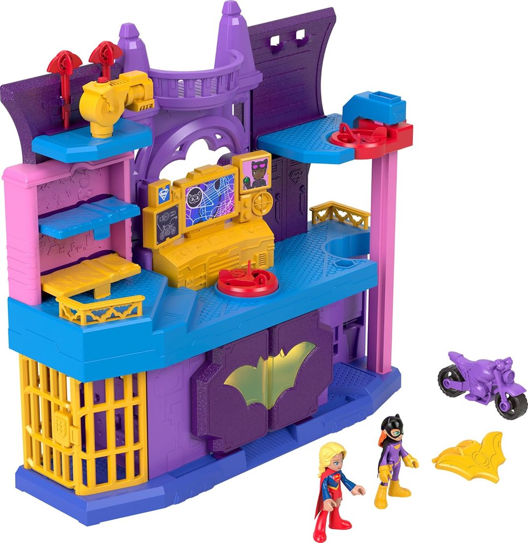 Batgirl Hero Hideout, view 2
